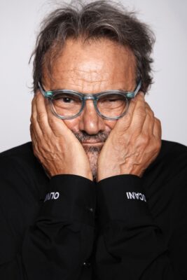 Oliviero-Toscani-fotografie-autoritratto Independent style